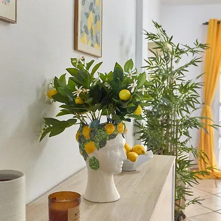 Lemon Breeze El Duque דירה